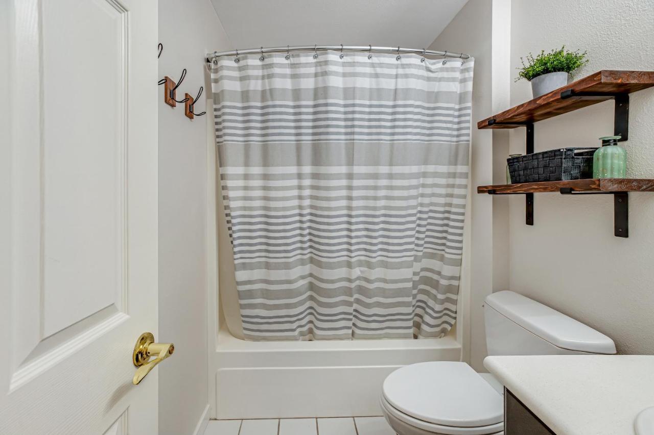 Once Upon A Tide Apartment Westport Luaran gambar