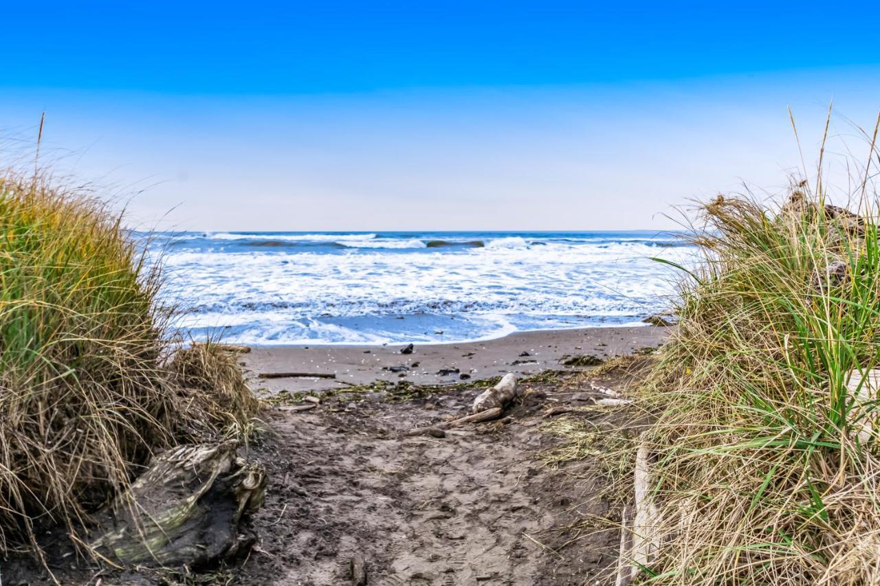 Once Upon A Tide Apartment Westport Luaran gambar